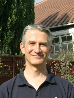 English men looking for love