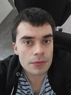 English men looking for love