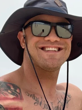 American men looking for love