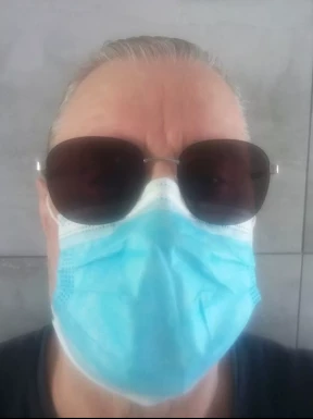 English men looking for love