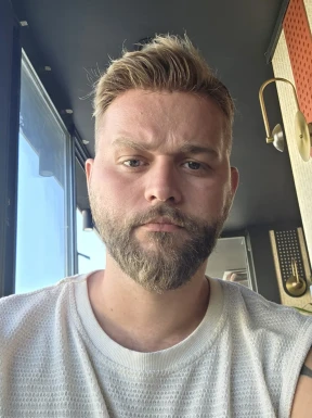 Foreign men for dating