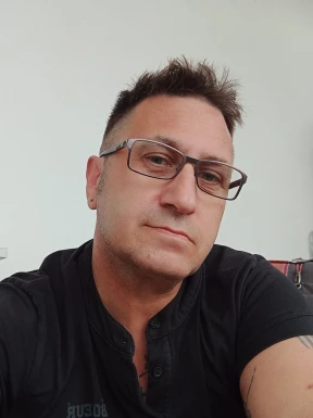 Foreign men for dating