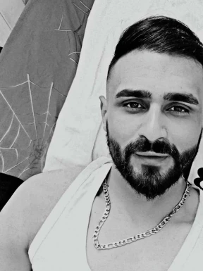 Foreign men for dating