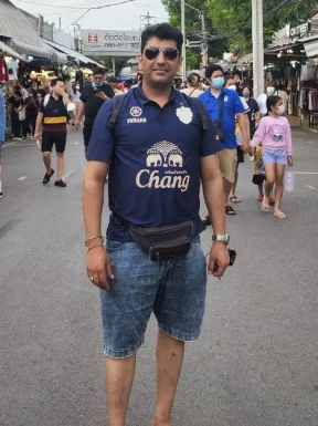 Foreign men for dating